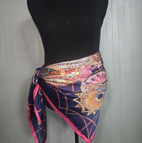 Elegant Pink and Navy Scarf - Picture 3 of 7